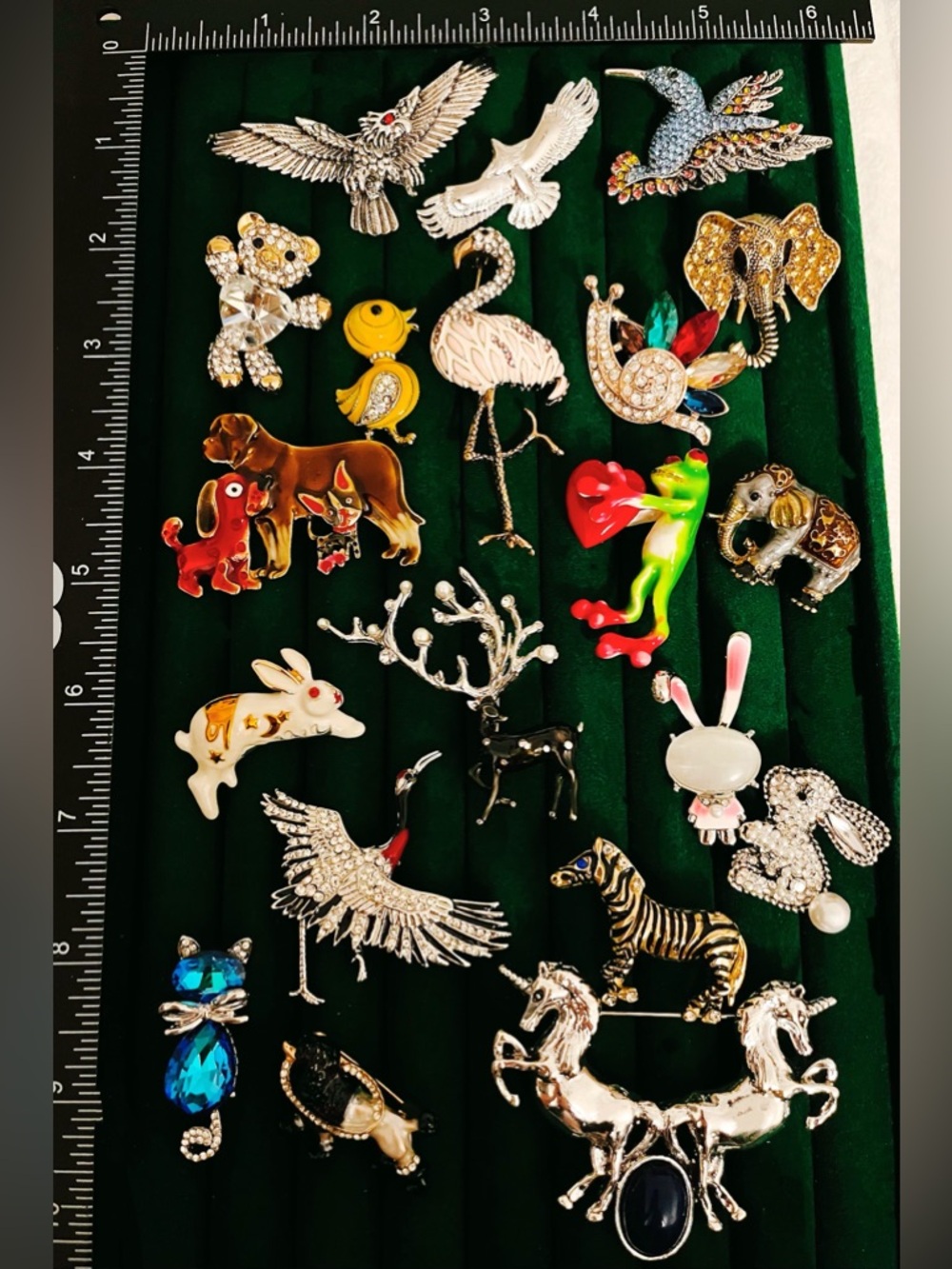 Lot of 20 Vintage Style Animal Brooches Rhinestone Enamel Sparkly Jewelry Set
